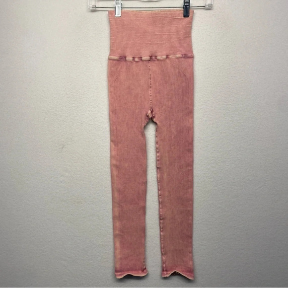 FP Free People Movement Happiness Runs Ultra High Rise Leggings XS/S Pink Ribbed - Picture 5 of 9